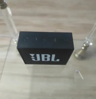 Altavoz JBL Negro