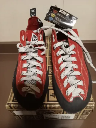 Pies de gato Five Ten Coyote Lace-up 44