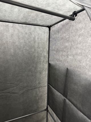 Armario ropero de tela gris