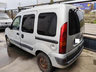 Centralita renault 8200498185 kangoo 1.5 mt 228227