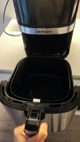 Freidora de aire Orbegozo FDR 67