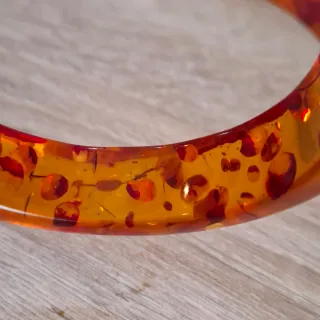 Collar y pulsera ámbar