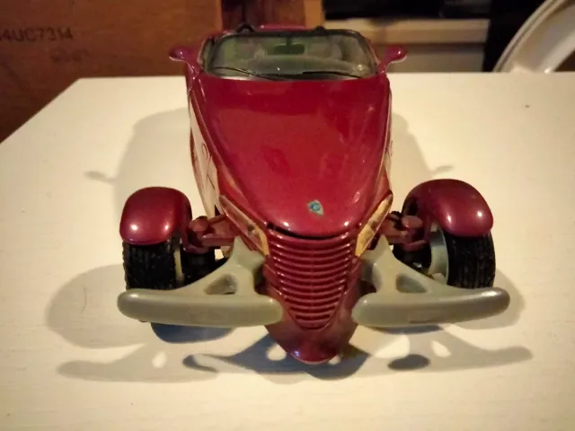 Maisto 1/24 Plymouth Prowler Rosso