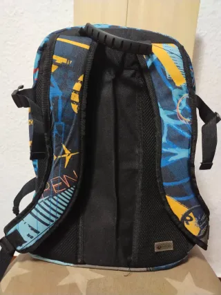Mochila escolar con diseño
