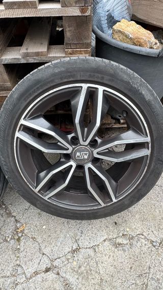 Se vende Llantas MZW 17 pulgadas