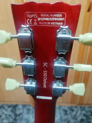 Guitarra Eléctrica Harley Benton SC 550  DeLuxe