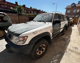 Nissan 45718 piloto del izq 26115vb129 patrol 3.0