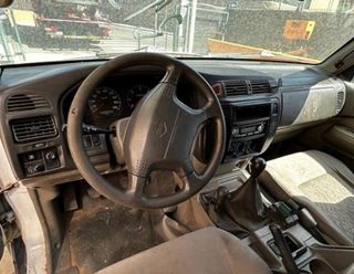 Nissan 45718 piloto del izq 26115vb129 patrol 3.0