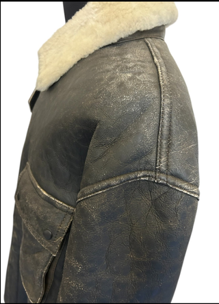 Chaqueta de cuero con borrego