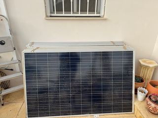 Se venden 5 paneles solares usados ​​de 260 vatio