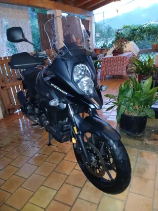 Suzuki V-Strom 650