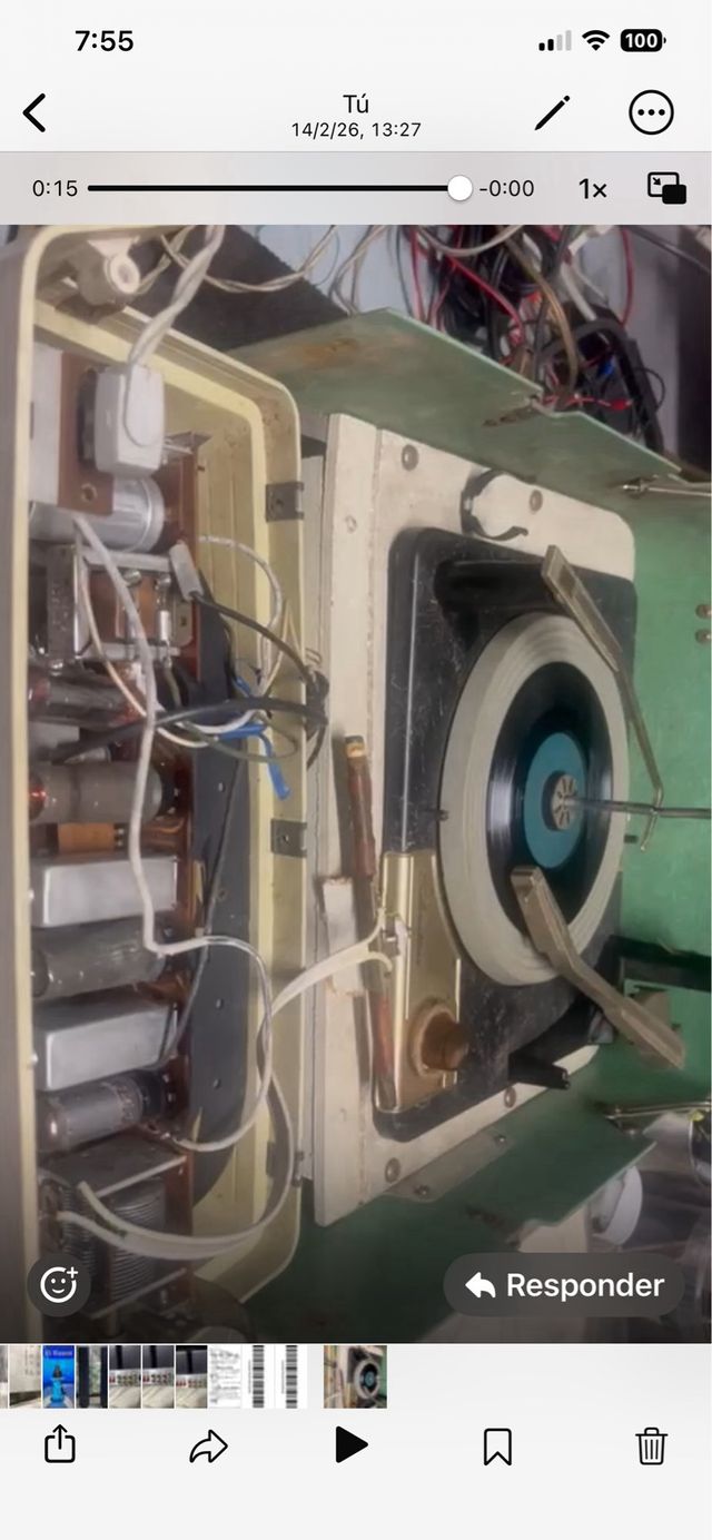 Tocadiscos Silvertone Vintage