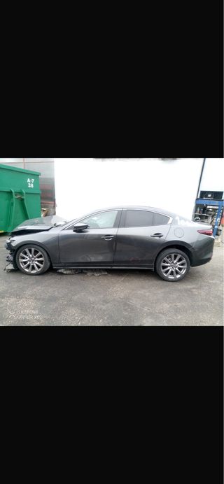 Despiece Mazda 3 Sedán carroceria (bp)