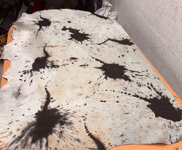 Pelo de vacuno con manchas