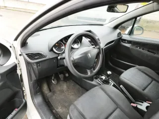 Peugeot 207 2009