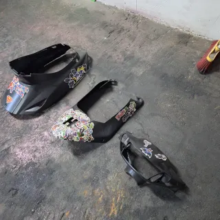 Jog antigua con pegatinas Joker