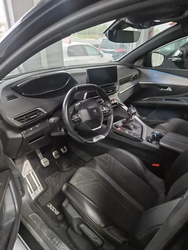 Peugeot 3008 2021
