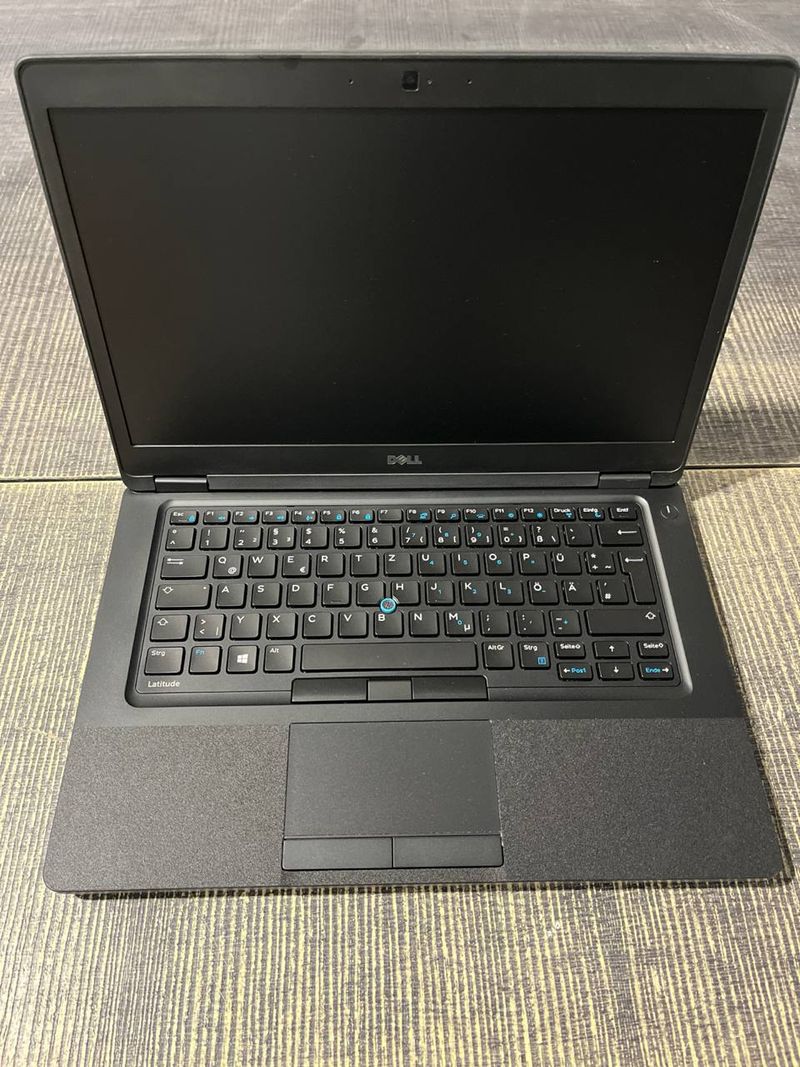 Portátil Dell Latitude 5480