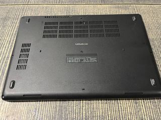 Portátil Dell Latitude 5480