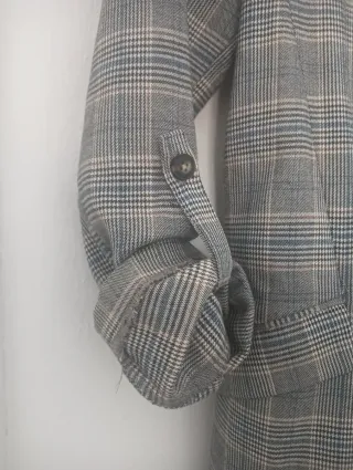 Blazer Stradivarius cuadros gris