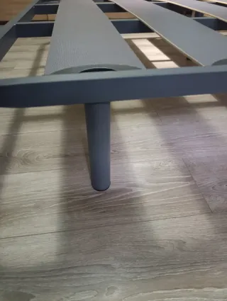 Somier Matrimonio Metal y Madera.