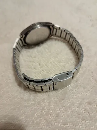 Reloj Q&Q Quartz Pulsera Mujer Plata