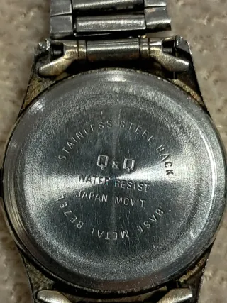 Reloj Q&Q Quartz Pulsera Mujer Plata