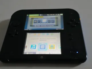 Nintendo 2DS Nero/Blu con Caricatore