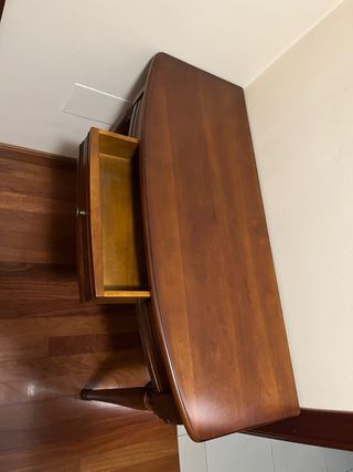 Mueble madera maciza