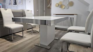 Mesa de comedor Intempo cristal y metal