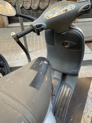 Vespa Piaggio 49cc 2T 2004