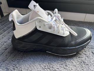 Botines Adidas Talla 41.5