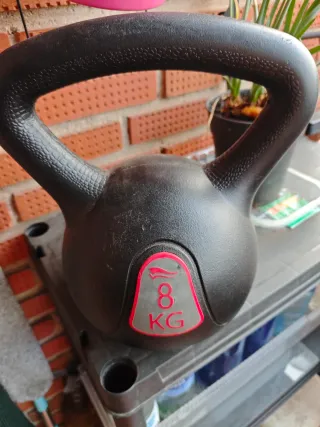 Pesa rusa / Kettlebell 8 kg