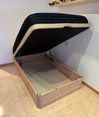 Canapé canapé canapé