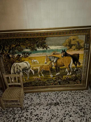 Mesa de madera clara