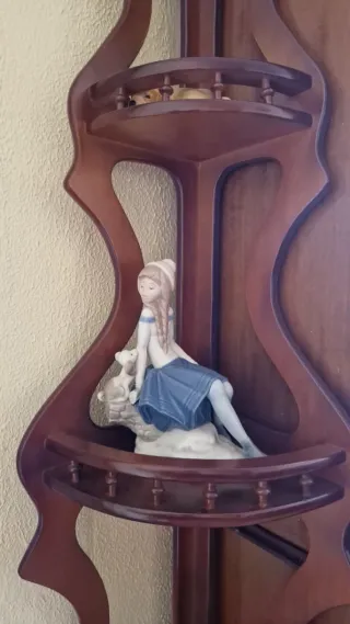 Estantería de esquina vintage de madera