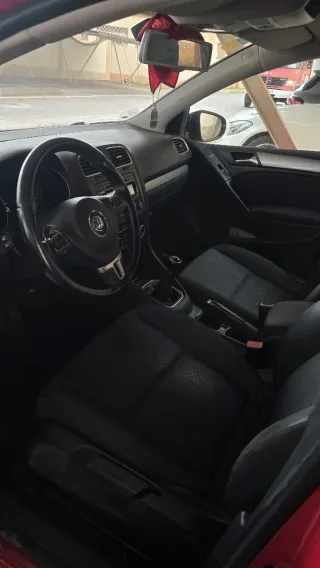 Volkswagen Golf VI 1.6 TDI 2012