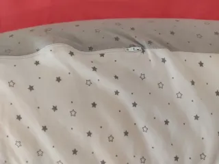 Cojín de lactancia grande estrellas