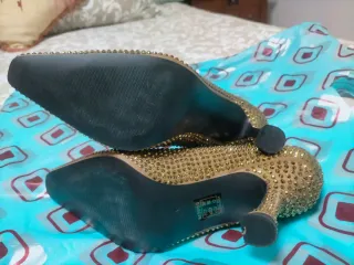 Elegantes y monisimos zapatos de fiesta con circon