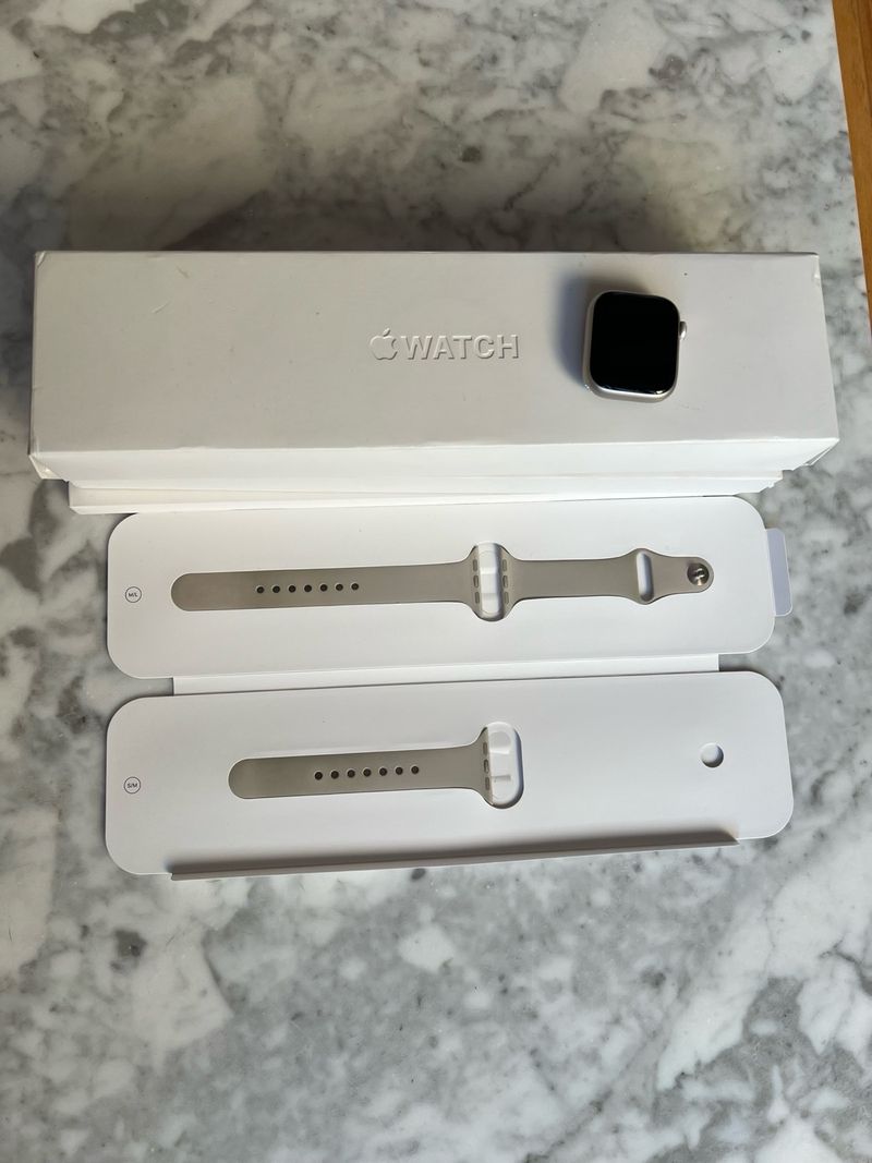 Apple Watch Series 8 41mm GPS+Cellular Gris/Plata