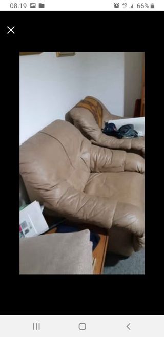 2 Poltrone in vera pelle color tortora