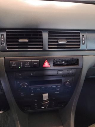 Audi A6 Allroad 2003