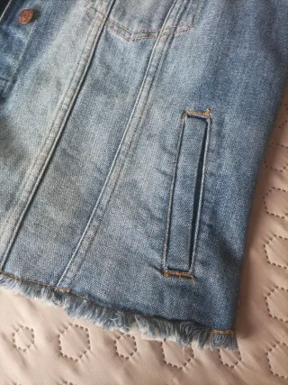 Chaleco vaquero Mango