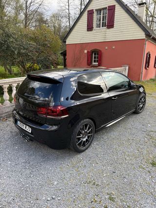 Volkswagen Golf R 2012 (Manual)