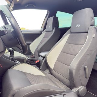 Volkswagen Golf VI R