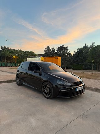 Volkswagen Golf VI R