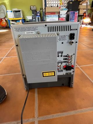 Equipo de música Aiwa NSX-SZ83