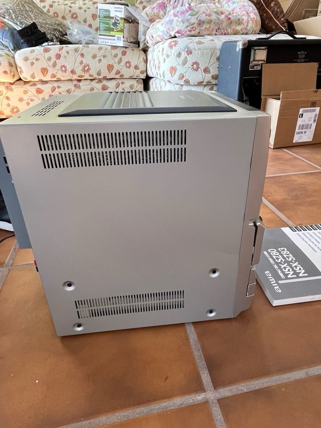 Equipo de música Aiwa NSX-SZ83