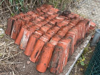 Lote 400 tejas de barro