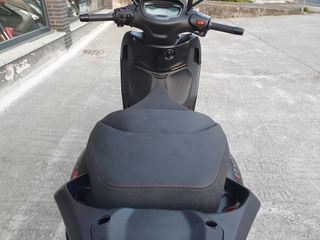 PIAGGIO BEVERLY 400 HPE 22' 15.000 km